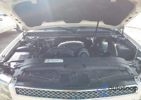 2008 Chevrolet Tahoe Ltz z USA, uszkodzony, nr VIN 1GNFC13018R181725